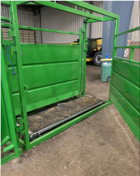 Real Tuff Cattle Handling and Livestock Equipment, Alleys, Tubs